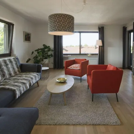 Haus-mali Chieming